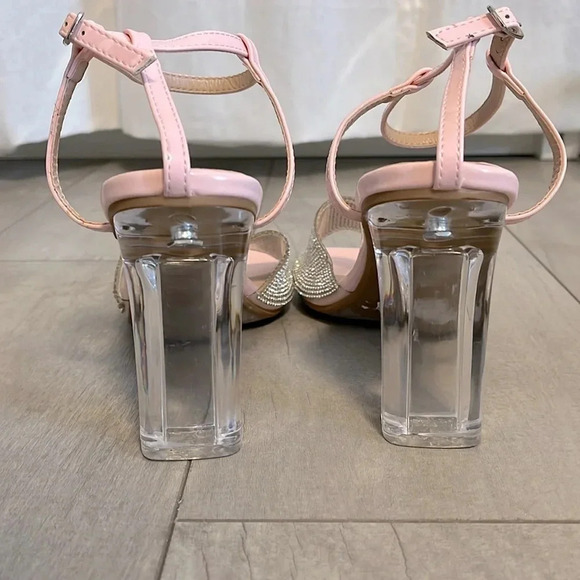 NWOT Rhinestone and Pink Clear Acrylic Heels Ankle Strap, Size 8.5 - Picture 5 of 5